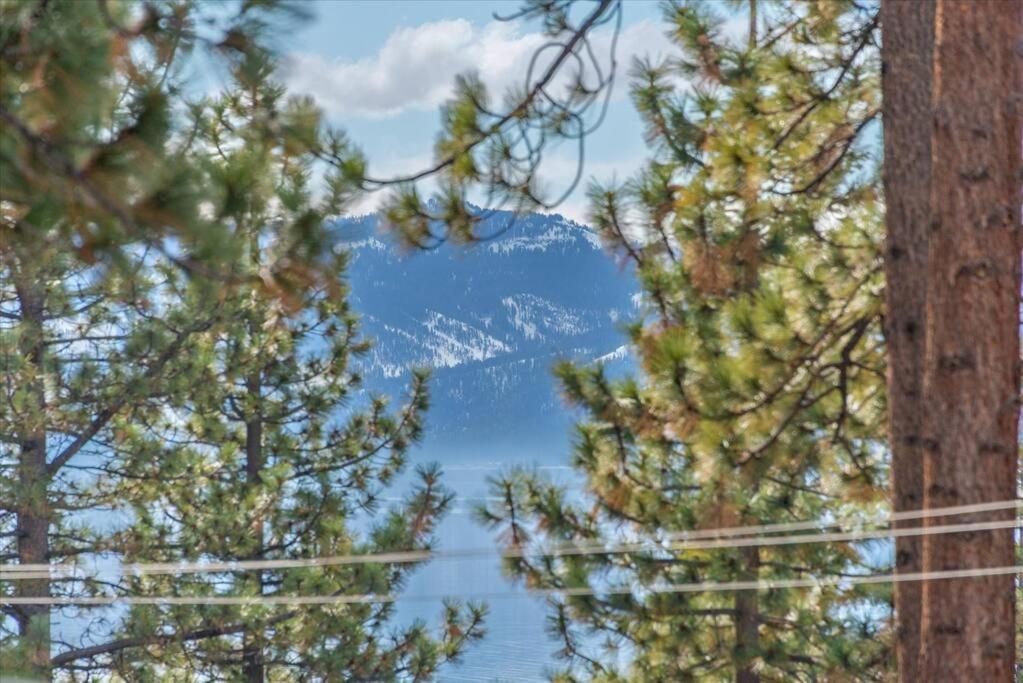 Lake Views, Pet-Friendly Cabin With Hot-Tub In King'S Beach Kings Beach Buitenkant foto